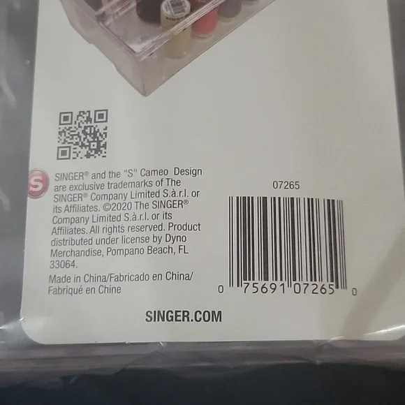 Singer Stackable thread box - Picture 3 of 7